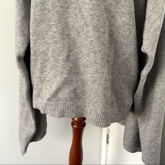Calvin Klein M poncho cape cloak grey jumper knit - Picture 10 of 13